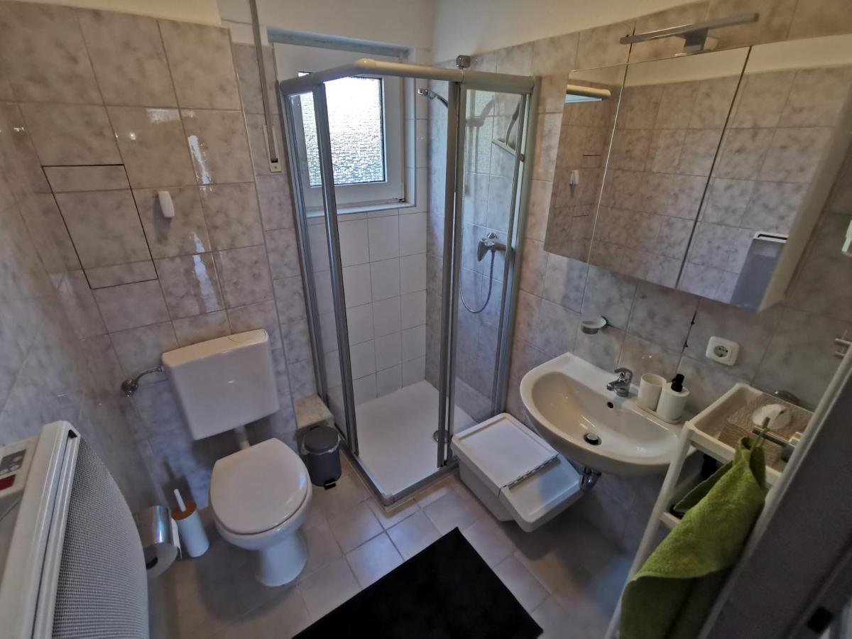 Cozy Apartment Mit Sonnenterrasse, Ofen & Netflix Melschede Exterior foto
